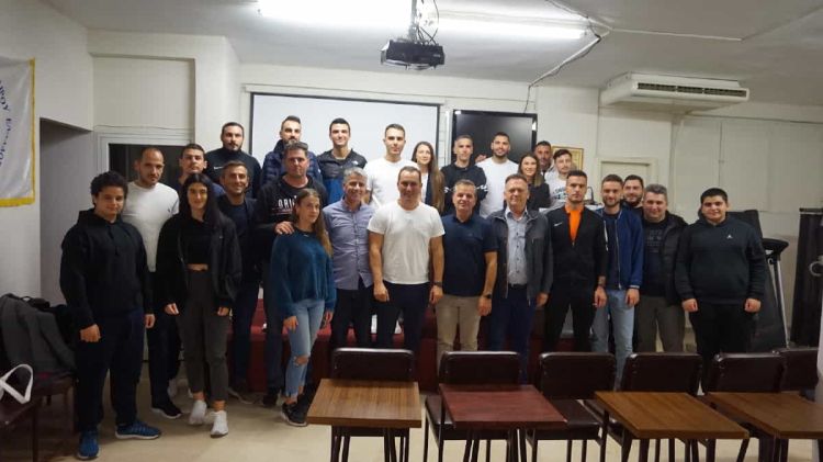 Ο Σταύρος Μάνταλος στο δευτεριάτικο μάθημα των διαιτητών