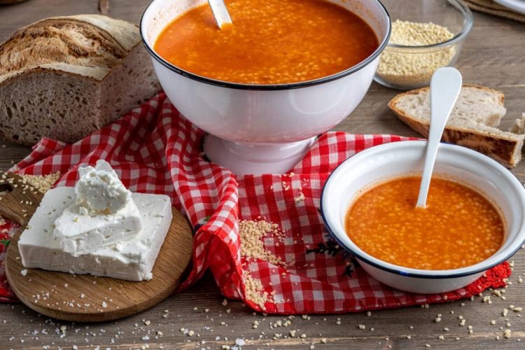 Ο βαρύς χειμώνας θέλει τραχανά