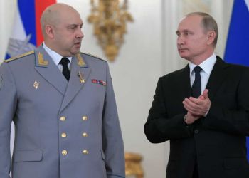 Πόλεμος στην Ουκρανία: Παγκόσμια ανησυχία – Οι Ρώσοι εκκενώνουν τη Χερσώνα και αφήνουν υπόνοιες για χρήση πυρηνικών