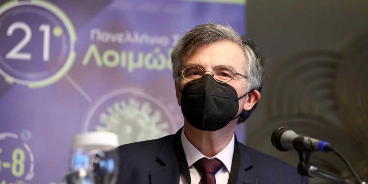 Σωτήρης Τσιόδρας: Τα 4 σενάρια για το πώς θα εξελιχθεί η πανδημία στο μέλλον Σωτήρης Τσιόδρας: Τα 4 σενάρια για το πώς θα εξελιχθεί η πανδημία στο μέλλον