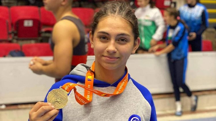 Χρυσό μετάλλιο η Ιωάννα Ξενίδου του Αρχέλαου Κατερίνης στο Βαλκανικό Πρωτάθλημα Πάλης στο Βουκουρέστι Χρυσό μετάλλιο η Ιωάννα Ξενίδου του Αρχέλαου Κατερίνης στο Βαλκανικό Πρωτάθλημα Πάλης στο Βουκουρέστι