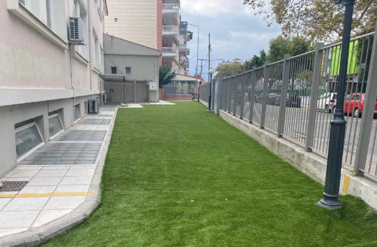 2ο Δημοτικό Σχολείο Κατερίνης: Χρώμα & ασφάλεια στον αύλειο χώρο του