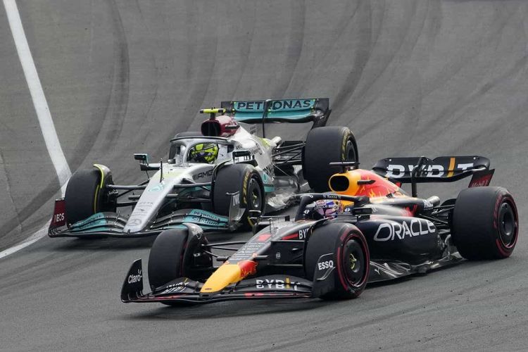 Formula 1: "Πόλεμος" στη σκιά ενός νέου σκανδάλου Formula 1: “Πόλεμος” στη σκιά ενός νέου σκανδάλου
