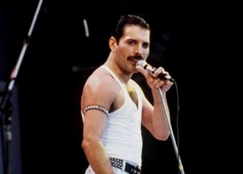 Queen: Κυκλοφορούν τραγούδι με τη φωνή του Freddie Mercury μετά από 33 χρόνια (βίντεο)