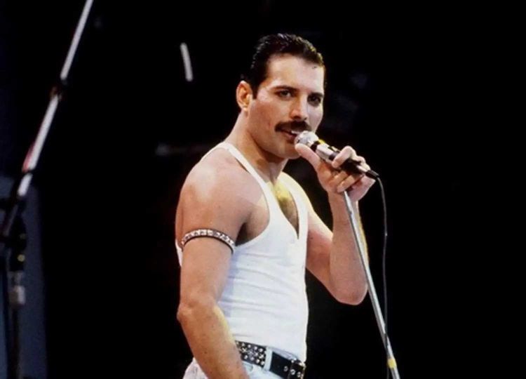 Queen: Κυκλοφορούν τραγούδι με τη φωνή του Freddie Mercury μετά από 33 χρόνια (βίντεο)