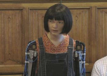 Ανθρωπόμορφο ρομπότ μίλησε για πρώτη φορά στο βρετανικό κοινοβούλιο για τέχνη & τεχνητή νοημοσύνη