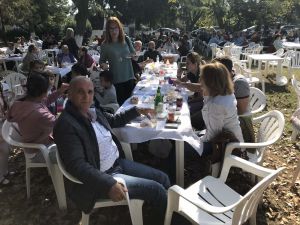 Γιορτή Τσίπουρου – Σύλλογος Ανατολικορωμυλιωτών Κορινού –