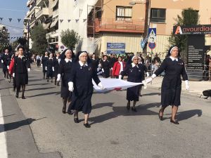 Η μαθητική παρέλαση της Κατερίνης για την 28η Οκτωβρίου σε εικόνες και βίντεο