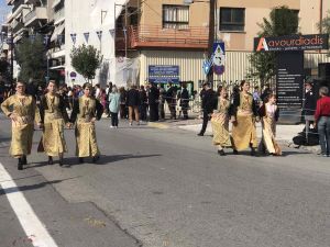 Η μαθητική παρέλαση της Κατερίνης για την 28η Οκτωβρίου σε εικόνες και βίντεο