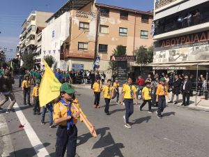 Η μαθητική παρέλαση της Κατερίνης για την 28η Οκτωβρίου σε εικόνες και βίντεο