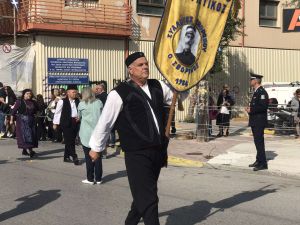 Η μαθητική παρέλαση της Κατερίνης για την 28η Οκτωβρίου σε εικόνες και βίντεο