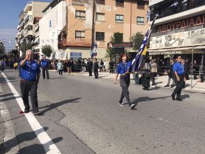 Η μαθητική παρέλαση της Κατερίνης για την 28η Οκτωβρίου σε εικόνες και βίντεο