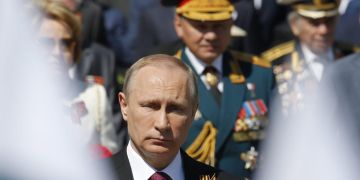 Ηπα: Έχουμε Επικοινωνήσει Άμεσα Με Τον Πρόεδρο Πούτιν Για Τις Συνέπειες Περί Επικείμενης Χρήσης «Βρόμικης» Βόμβας