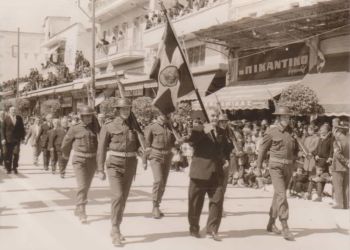 Ιστορικές Φωτοαναμνήσεις – Η παρέλαση των πολεμιστών του έπους 1940 41