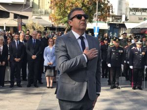 – Κατάθεση Στεφάνων