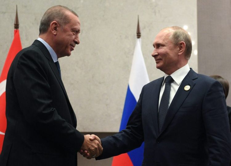 Ο Πούτιν Ρίχνει Τον Ερντογάν Στη «Φωτιά» – Οι Κίνδυνοι Πίσω Από Την Πρόταση Για Κέντρο Φυσικού Αερίου