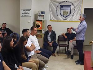 Ο Σταύρος Μάνταλος στο δευτεριάτικο μάθημα των διαιτητών