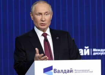 Πούτιν: Η Δύση παίζει ένα «επικίνδυνο, αιματηρό και βρόμικο» παιχνίδι