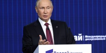 Πούτιν: Η Δύση Παίζει Ένα «Επικίνδυνο, Αιματηρό Και Βρόμικο» Παιχνίδι