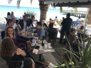 Στην Παραλία Κατερίνης η βάφτιση της μικρής Ελένης Στην Παραλία Κατερίνης η βάφτιση της μικρής Ελένης