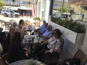 Στην Παραλία Κατερίνης η βάφτιση της μικρής Ελένης Στην Παραλία Κατερίνης η βάφτιση της μικρής Ελένης