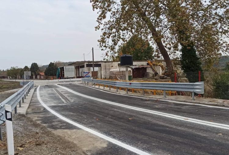 Έτοιμη η γέφυρα στον Καταχά του Δήμου Πύδνας- Κολινδρού Έτοιμη η γέφυρα στον Καταχά του Δήμου Πύδνας Κολινδρού