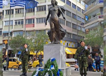 Κατερίνη – Εορτασμός της Ημέρας Ενόπλων Δυνάμεων και κατάθεση στεφάνων στην Πλατεία Ελευθερίας