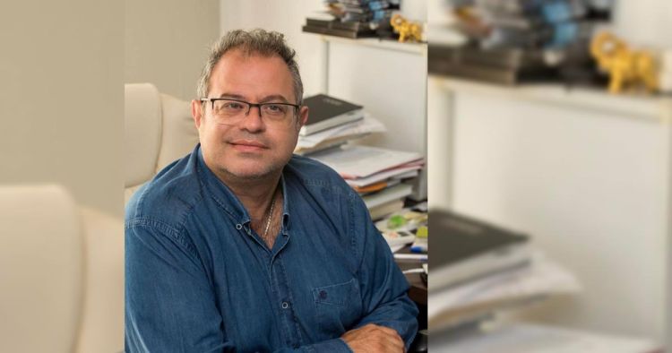 Κωνσταντίνος Κουτρούπας: Ανοιχτό Πανεπιστήμιο – Έντονες αντιδράσεις για τις διά ζώσης εξετάσεις