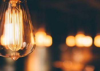 Κώστας Σκρέκας: Οι επιδοτήσεις σε ρεύμα και φυσικό αέριο για τον Δεκέμβριο