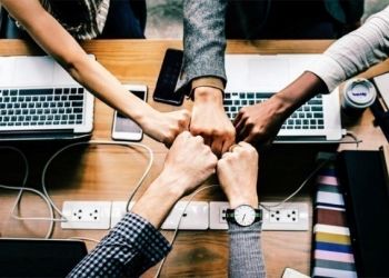 Νέο πρόγραμμα επιχειρηματικότητας για νέους 30 45 ετών