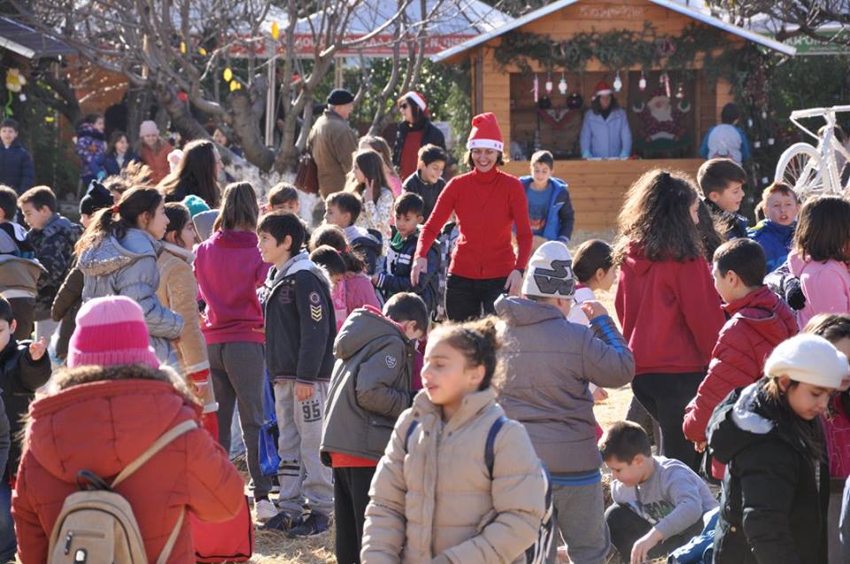 Ξεκίνησε στον Καπνικό Σταθμό η προετοιμασία του Χριστουγεννιάτικου Χωριού Ξεκίνησε στον Καπνικό Σταθμό η προετοιμασία του Χριστουγεννιάτικου Χωριού