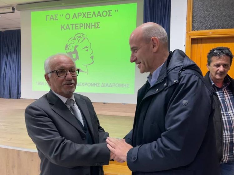 Ο ΑΡΧΕΛΑΟΣ σημαντικό κεφάλαιο της ζωής του Φ.Μπαραλιάκου Ο ΑΡΧΕΛΑΟΣ σημαντικό κεφάλαιο της ζωής του Φ.Μπαραλιάκου