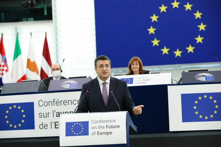 ΠΕΔΚΜ: Καταδικάζει την απαράδεκτη ενέργεια της Τουρκίας να απαγορεύσει την είσοδο του Απόστολου Τζιτζικώστα στη χώρα ΠΕΔΚΜ: Καταδικάζει την απαράδεκτη ενέργεια της Τουρκίας να απαγορεύσει την είσοδο του Απόστολου Τζιτζικώστα στη χώρα