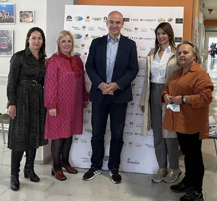 Με τους «σεφ» της Μέριμνας ο Μπαραλιάκος με την σύζυγό του «Παγκόσμια Ημέρα των Σεφ» στη