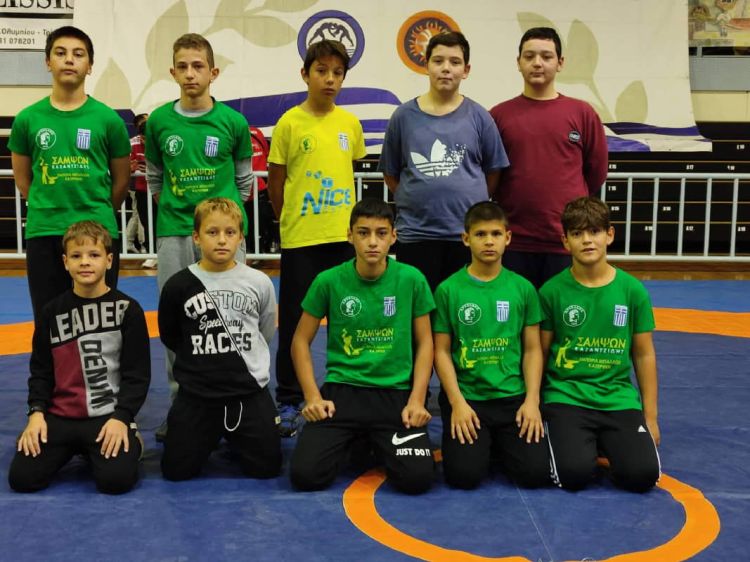 Πρωταθλητές Ελλάδος οι Παμπαίδες (U13) παλαιστές του Αρχέλαου Κατερίνης στα Τρίκαλα Πρωταθλητές Ελλάδος οι Παμπαίδες (u13) παλαιστές του Αρχέλαου Κατερίνης στα Τρίκαλα