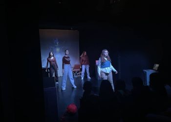 Τα Αικατερίνεια στο θέατρο & στα σχολεία