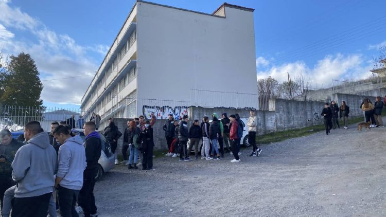 Ψήφισμα του Δ.Σ. της Ε.Λ.Μ.Ε. Πιερίας σχετικά με τη θυματοποίηση του Διευθυντή του Γυμνασίου Αιγινίου.