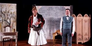 «Αικατερίνεια»: Θερμό χειροκρότημα για τον «Γέρο του Μοριά» & τον Αλμπέρτο Εσκενάζυ