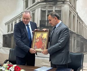 Δήμος Κατερίνης – Υπογραφή για την αξιοποίηση των ανενεργών στρατοπέδων στην Κατερίνη