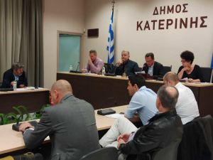Δημοτικό Συμβούλιο Κατερίνης  με ένταση  και αντεγκλήσεις