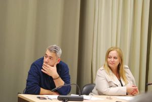 Δημοτικό Συμβούλιο Κατερίνης  με ένταση  και αντεγκλήσεις