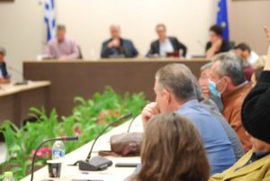 Δημοτικό Συμβούλιο Κατερίνης  με ένταση  και αντεγκλήσεις