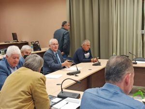 Δημοτικό Συμβούλιο Κατερίνης  με ένταση  και αντεγκλήσεις