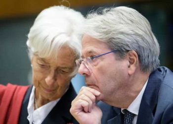 Ευρωζώνη: «Μετακινεί τον πήχυ» για το δημόσιο χρέος – Τι σημαίνει αυτό για την Ελλάδα