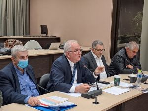 Ζωντανά το Δημοτικό συμβούλιο Κατερίνης με θέμα, μεταξύ άλλων, τον φωτισμό της πόλης