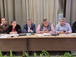 Ζωντανά το Δημοτικό συμβούλιο Κατερίνης με θέμα, μεταξύ άλλων, τον φωτισμό της πόλης