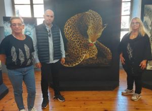 Η «Λάμψη» - Έκθεση ζωγραφικής από την Ελένη Τοργασόβα Η «Λάμψη» Έκθεση ζωγραφικής από την Ελένη Τοργασόβα