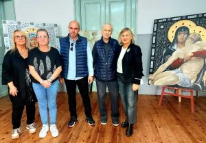 Η «Λάμψη» - Έκθεση ζωγραφικής από την Ελένη Τοργασόβα Η «Λάμψη» Έκθεση ζωγραφικής από την Ελένη Τοργασόβα