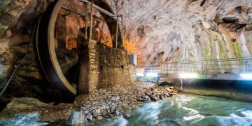 Ημερήσιες Εκδρομές Με Βάση Την Κατερίνη – Σπήλαιο Ποταμού Αγγίτη
