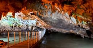 Ημερήσιες εκδρομές με βάση την Κατερίνη – Σπήλαιο ποταμού Αγγίτη